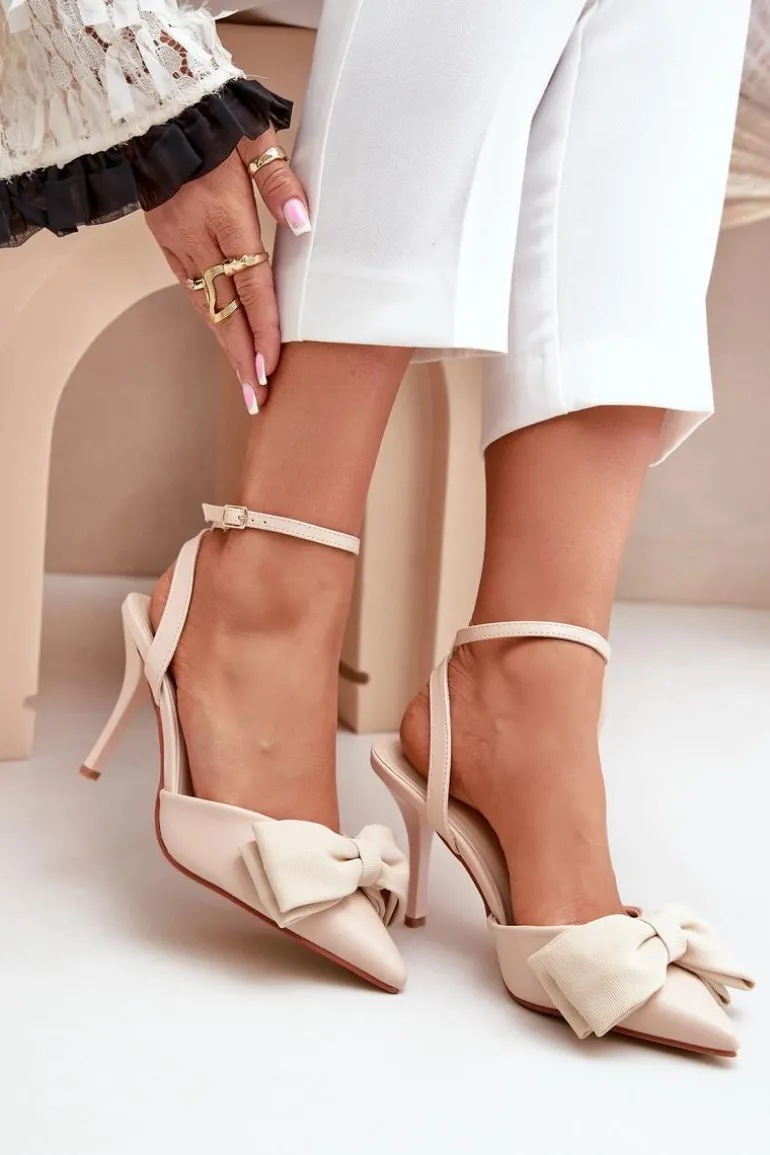 Eko Skórzane Szpilki Z Kokardą Beżowe Volamia