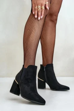 Eko Zamszowe Botki Na Słupku Ocieplane Czarne Daivine