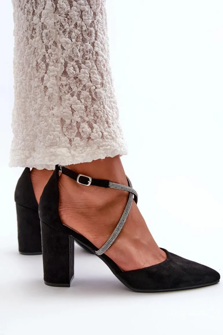 Eko Zamszowe Czółenka Na Słupku Z Cyrkoniami Czarne Lagra