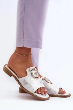 Eleganckie Błyszczące Klapki Damskie Z Ozdobą S.Barski KV27-032 Srebrne