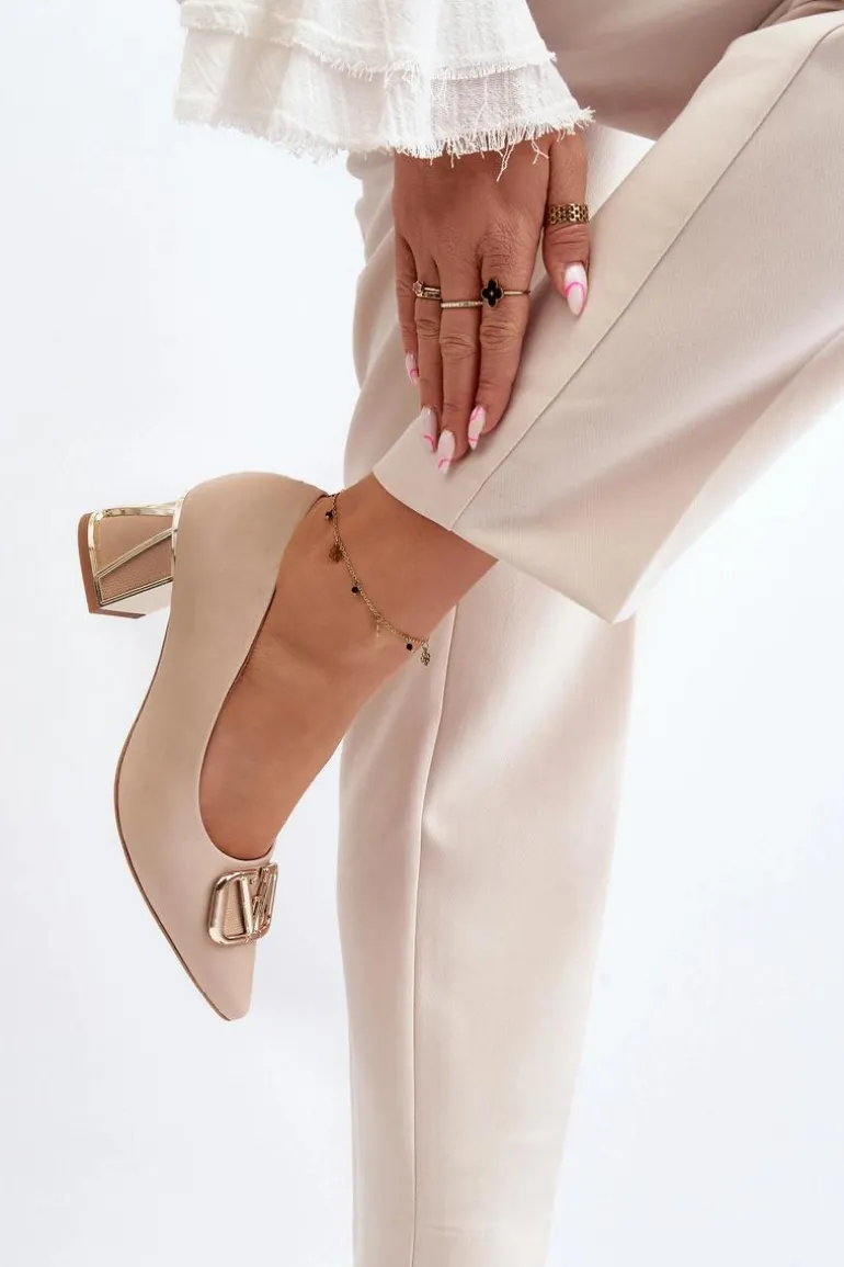 Eleganckie Czółenka Z Ozdobą Laura Messi 2740 Beżowe