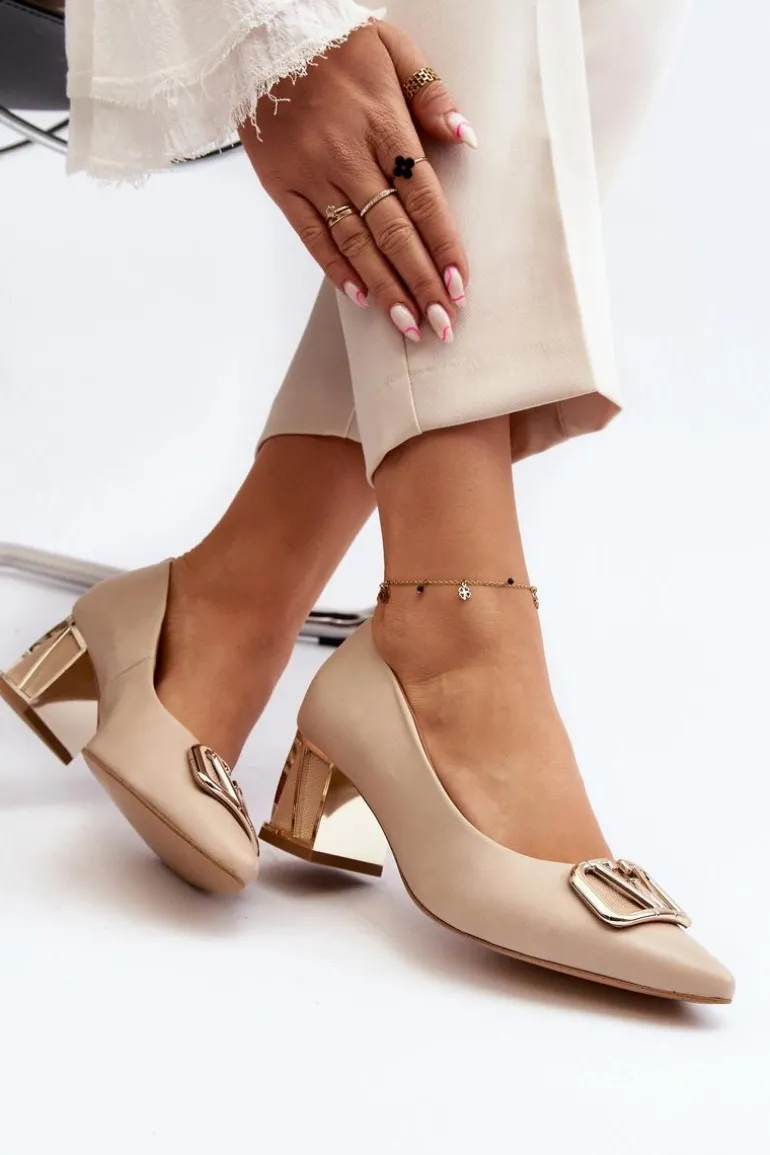 Eleganckie Czółenka Z Ozdobą Laura Messi 2740 Beżowe