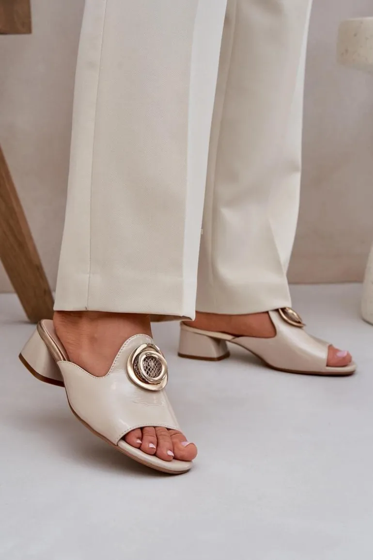 Eleganckie Klapki Damskie Na Niskim Obcasie Z Ozdobą Beżowe Feledis