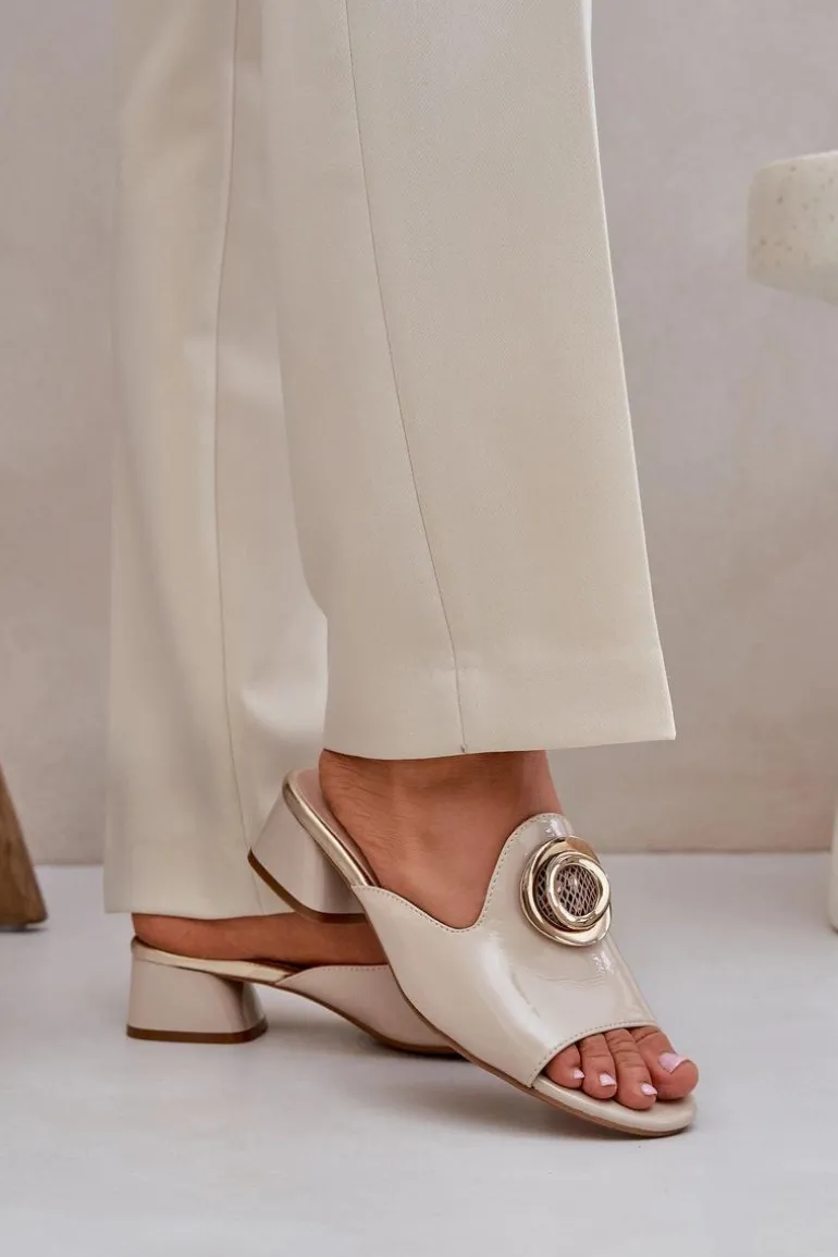 Eleganckie Klapki Damskie Na Niskim Obcasie Z Ozdobą Beżowe Feledis