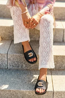 Eleganckie Lekkie Klapki Damskie Z Ozdobą Skóra Naturalna S.Barski KV27-013 Czarne