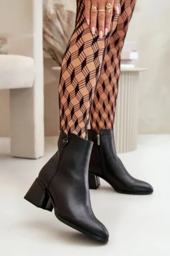 Eleganckie Ocieplane Botki Damskie Z Naturalnej Skóry Czarne Vinceza 77106