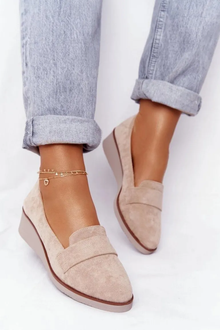 Eleganckie Półbuty Na Koturnie Vinceza 10599 Zamszowe Beżowe
