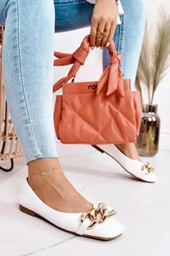 Eleganckie Pikowane Baleriny Z Łańcuchem Białe Coco