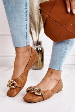 Eleganckie Pikowane Baleriny Z Łańcuchem Camel Coco