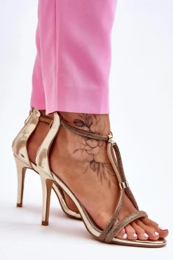 Eleganckie Sandałki Na Szpilce Z Dżetami Złote Jenesis