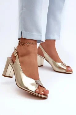 Eleganckie Sandały Na Słupku Z Ozdobą Złote Trasea