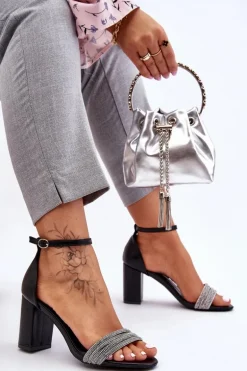 Eleganckie Sandały Z Cyrkoniami Na Obcasie Czarne Laurene