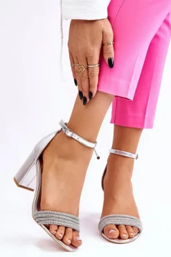 Eleganckie Sandały Z Cyrkoniami Na Obcasie Srebrne Laurene
