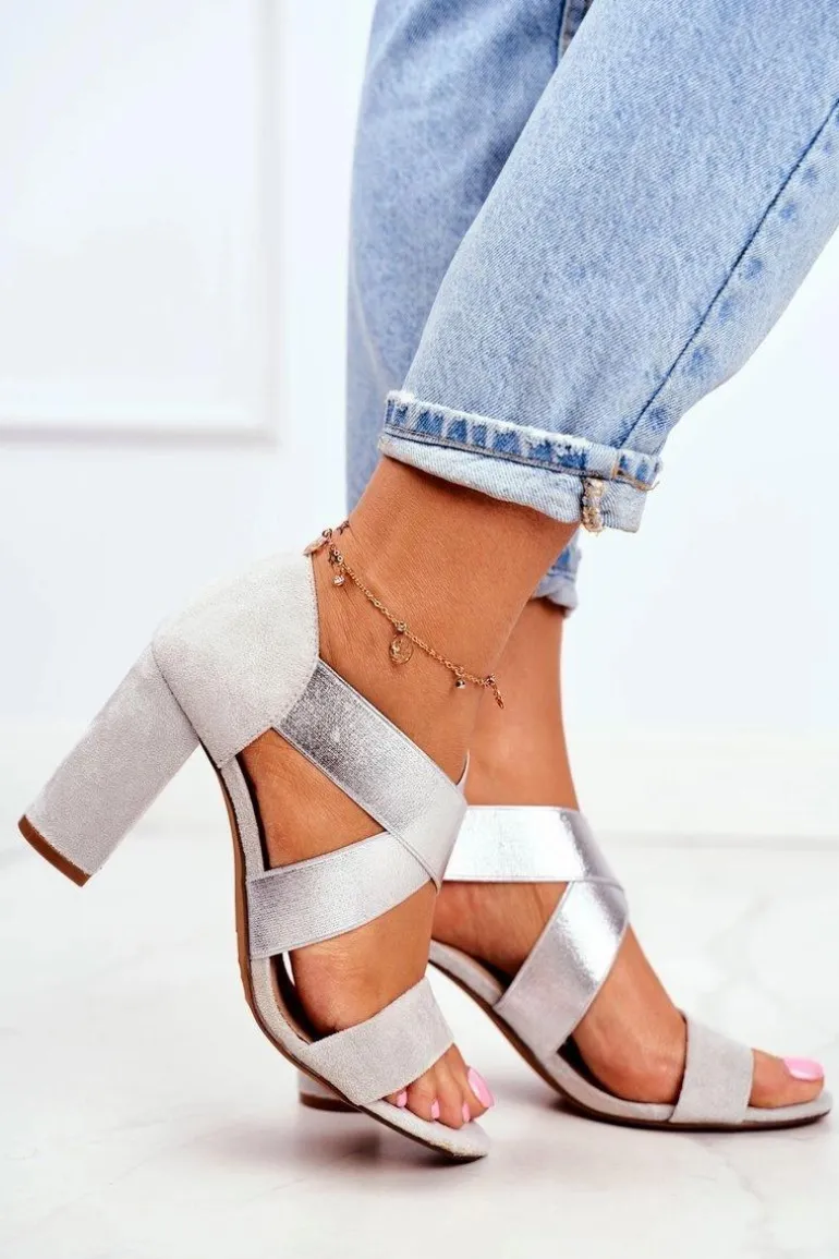 Eleganckie Wsuwane Sandały Na Słupku Szaro-Srebrne Varina
