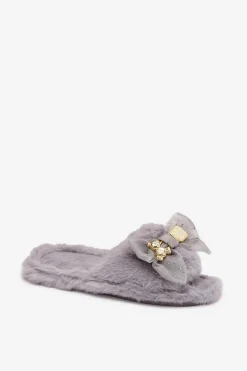 Futrzane Kapcie Damskie Z Kokardą I Złotą Ozdobą Szare Nolara