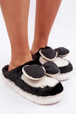 Futrzane Kapcie Z Kokardką Czarne Grilis