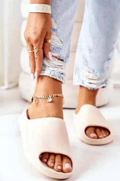 Gumowe Klapki Na Platformie Nude Squishy