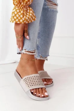 Gumowe Klapki Z Cekinami Szare Tonya