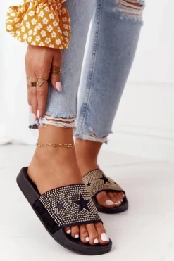 Gumowe Klapki Z Dżetami Czarne Edie