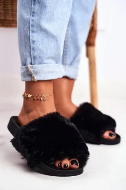 Gumowe Klapki Z Futerkiem Czarne Sensitive