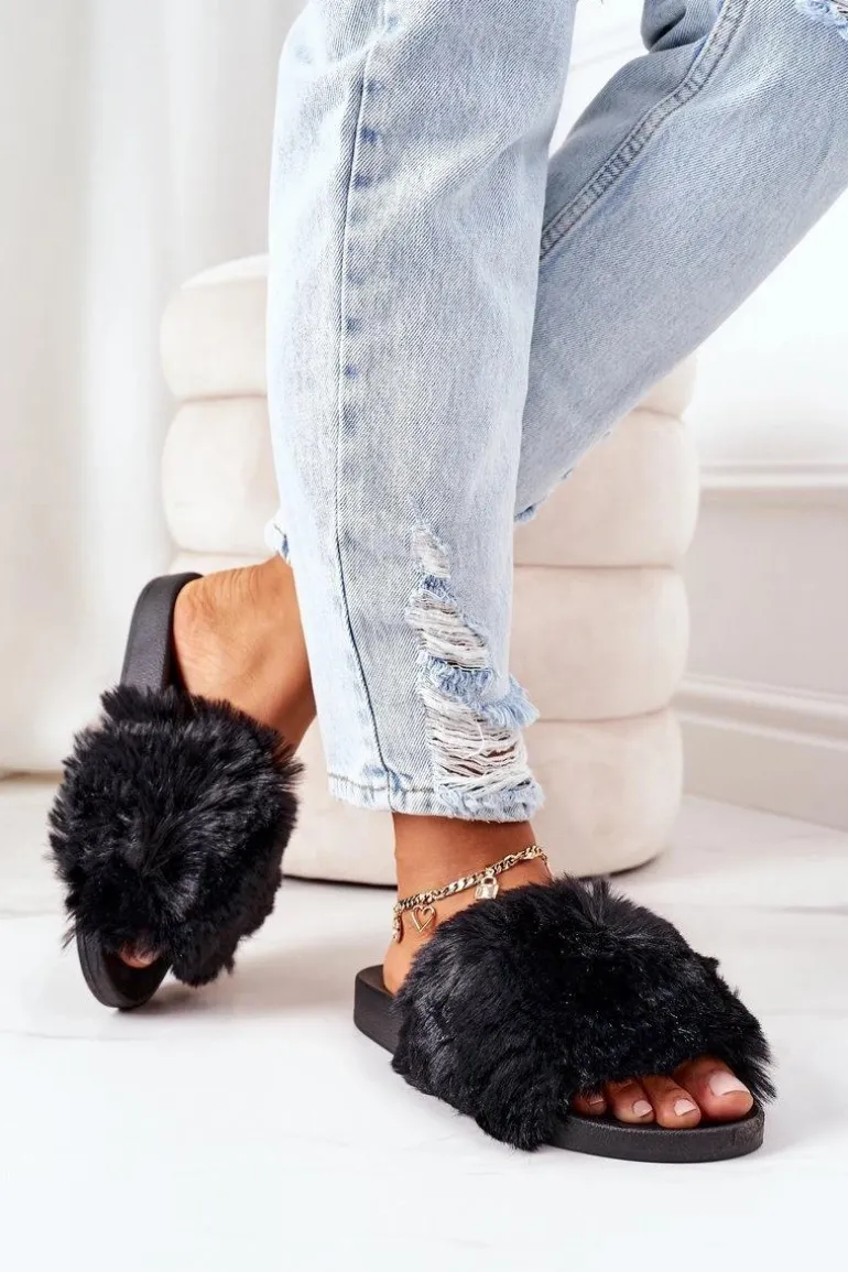 Gumowe Klapki Z Futerkiem Czarne Soft