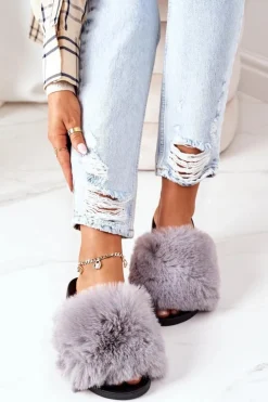 Gumowe Klapki Z Futerkiem Szare Soft