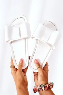 Gumowe Klapki Z Kokardą Białe April