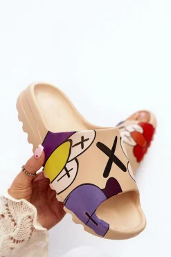 Gumowe Klapki Z Nadrukiem Ciemnobeżowe Monsters