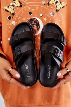 Gumowe Klapki Ze Sprzączką Czarne Corina