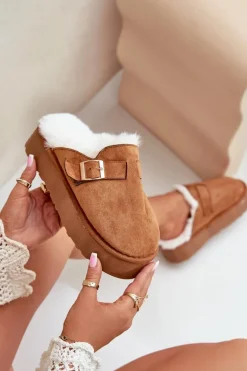 Kapcie Damskie Na Grubej Podeszwie Z Futerkiem I Klamrą Camel Linneola