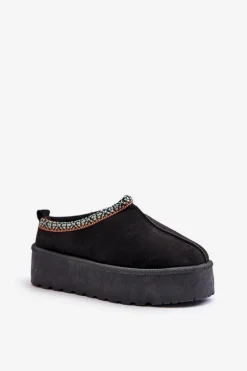 Kapcie Damskie Na Platformie Z Haftem Czarne Neroma