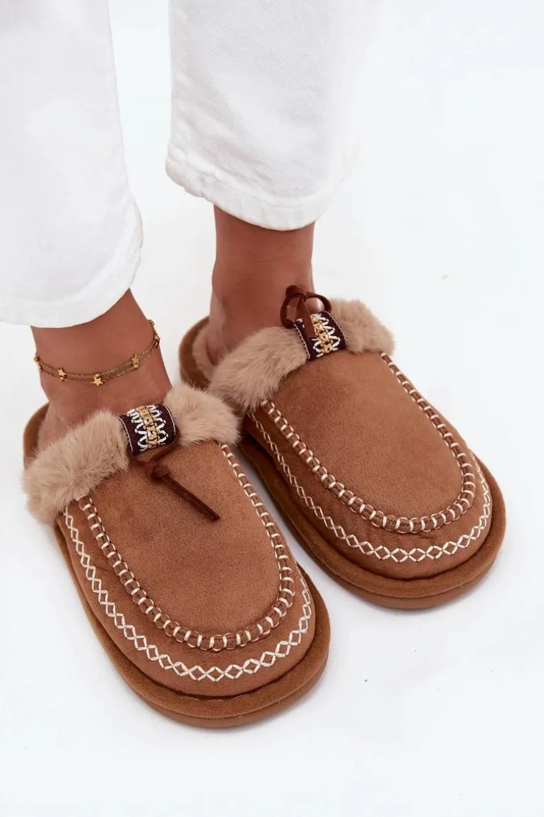 Kapcie Damskie Z Futerkiem I Haftem Brązowe Perivelle