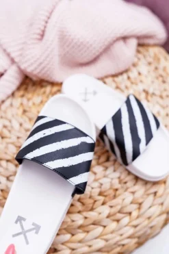 Klapki Damskie Białe Aynna