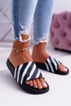 Klapki Damskie Czarne Aynna