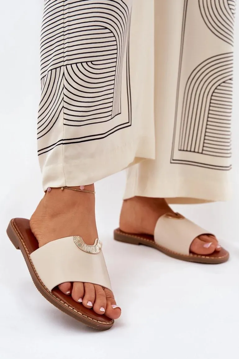 Klapki Damskie Eko Skórzane Z Ozdobnymi Detalami Beżowe Mevith