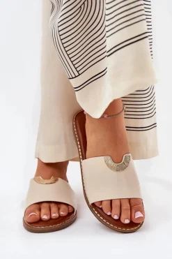 Klapki Damskie Eko Skórzane Z Ozdobnymi Detalami Beżowe Mevith