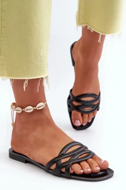 Klapki Damskie Eko Skórzane Na Płaskim Obcasie Czarne Moldela