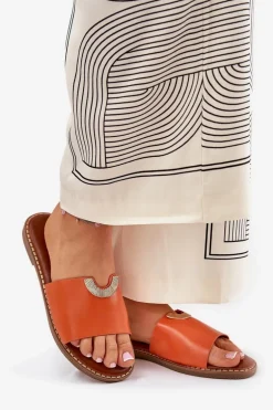 Klapki Damskie Eko Skórzane Z Ozdobnymi Detalami Pomarańczowe Mevith