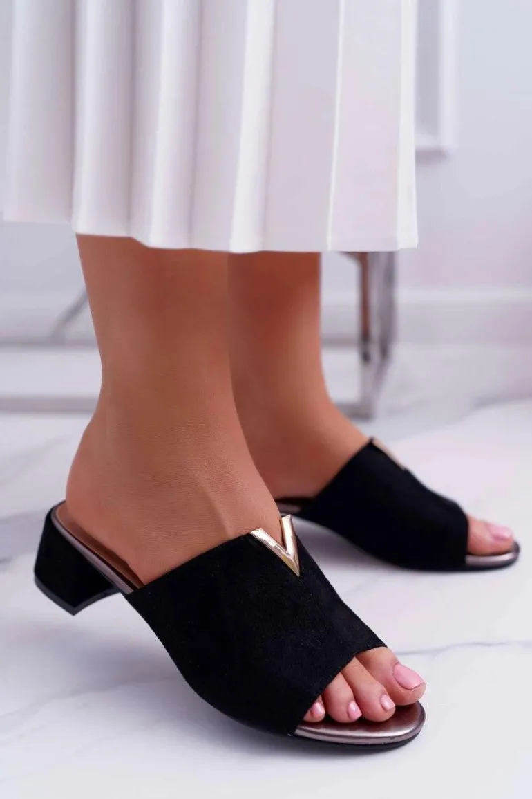 Klapki Damskie Klasyczne Eleganckie Na Klocku Czarne Demea