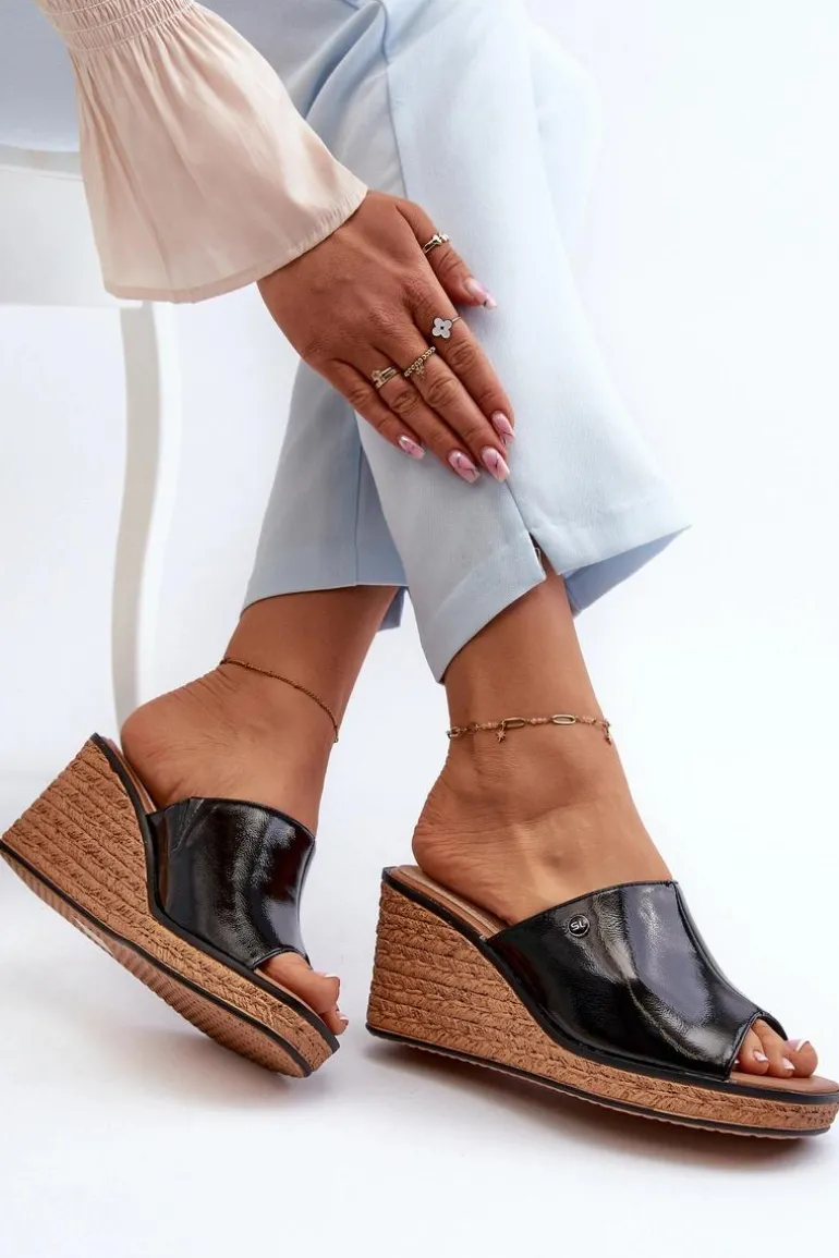 Klapki Damskie Lakierowane Na Koturnie Sergio Leone KL213 Czarne