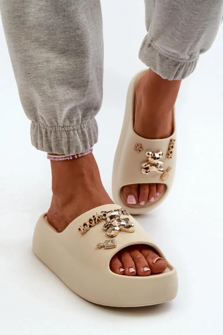 Klapki Damskie Lekkie Piankowe Z Ozdobami Beżowe Orchia