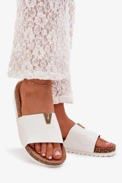 Klapki Damskie Na Korkowej Platformie Z Ozdobnym Detalem Białe Vessira