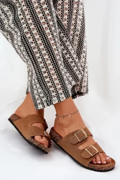 Klapki Damskie Na Korkowej Platformie Ze Złotymi Klamrami Camel Lisavionea