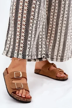 Klapki Damskie Na Korkowej Platformie Ze Złotymi Klamrami Camel Lisavionea