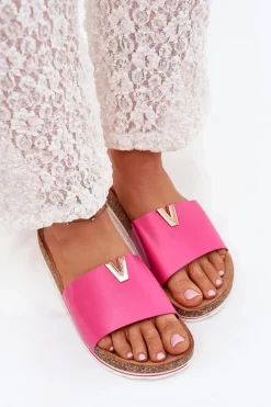 Klapki Damskie Na Korkowej Platformie Z Ozdobnym Detalem Fuksja Vessira