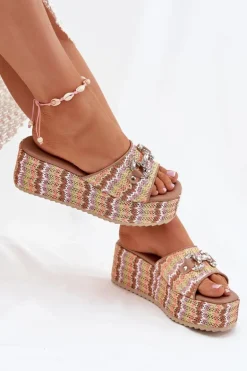 Klapki Damskie Na Koturnie Z Plecionką I Ozdobą Multikolor Isolene