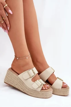 Klapki Damskie Na Koturnie Z Plecionką I Klamrami Beżowe Pasinea