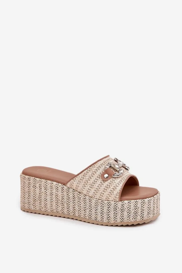 Klapki Damskie Na Koturnie Z Plecionką I Ozdobą Beżowe Isolene