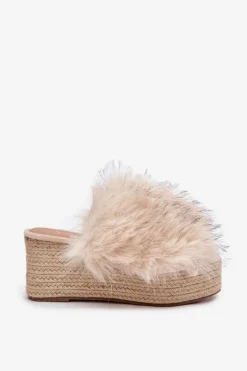 Klapki Damskie Na Koturnie Z Futerkiem I Plecionką Beżowe Virela