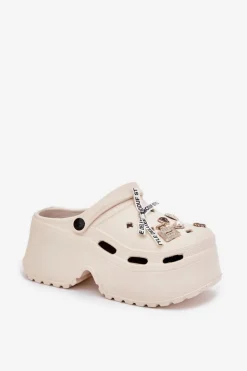 Klapki Damskie Na Masywnej Platformie Z Przypinkami Beżowe Vivira